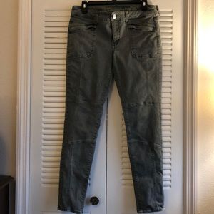 American Eagle Olive green Jegging